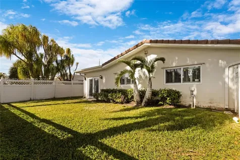 3401 NE 21st Avenue Lighthouse Point FL 33064