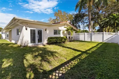 3401 NE 21st Avenue Lighthouse Point FL 33064