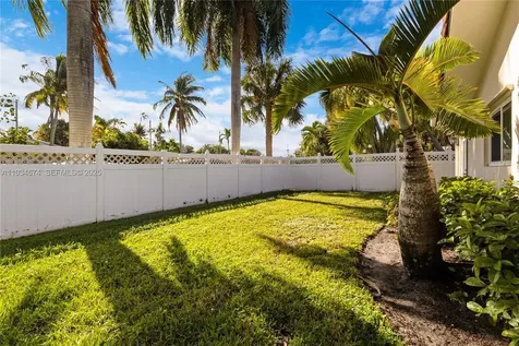 3401 NE 21st Avenue Lighthouse Point FL 33064