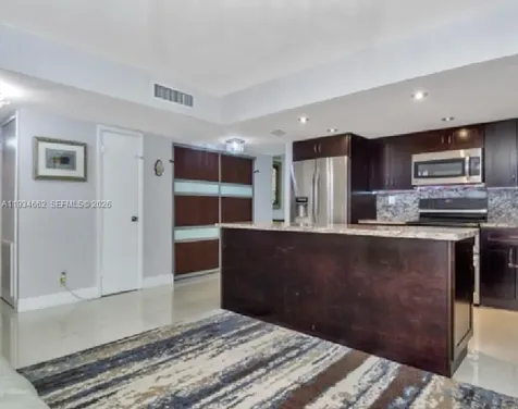 20401 NE 30th Avenue Aventura FL 33180