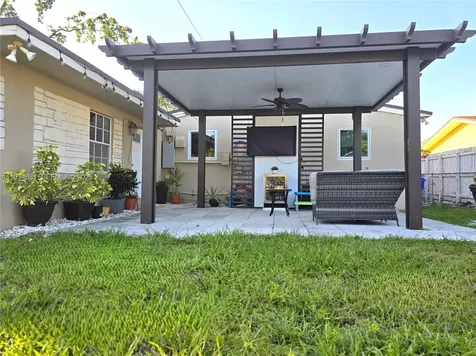 6626 SW 1st Court Pembroke Pines FL 33023