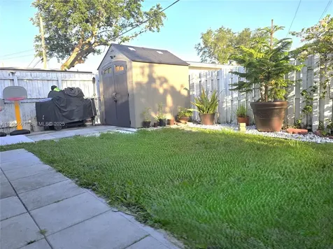 6626 SW 1st Court Pembroke Pines FL 33023