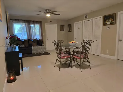6626 SW 1st Court Pembroke Pines FL 33023