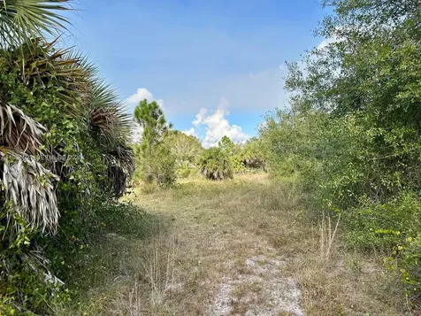 650 N Kennel Clewiston FL 33440