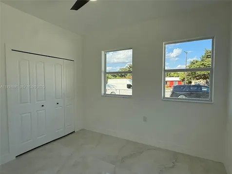 260 NW 119th Street Miami FL 33168
