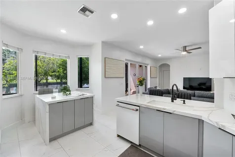 10922 NW 49th Drive Coral Springs FL 33076
