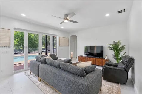 10922 NW 49th Drive Coral Springs FL 33076