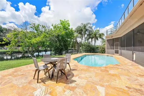 10922 NW 49th Drive Coral Springs FL 33076