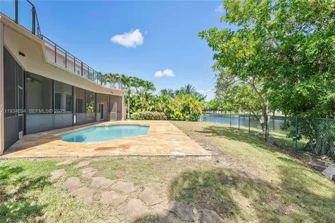 10922 NW 49th Drive Coral Springs FL 33076