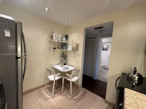 20335 W Country Club Drive Aventura FL 33180