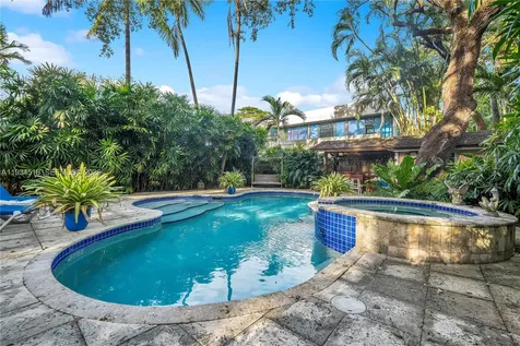 2490 Abaco Avenue Miami FL 33133