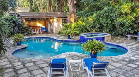 2490 Abaco Avenue Miami FL 33133