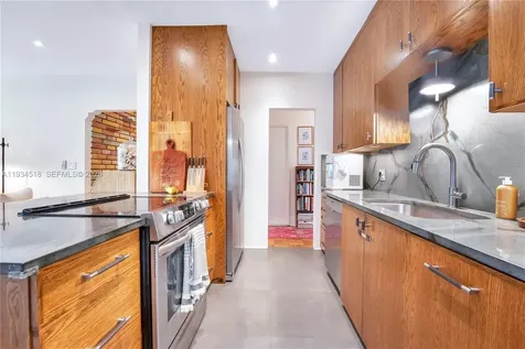 2490 Abaco Avenue Miami FL 33133