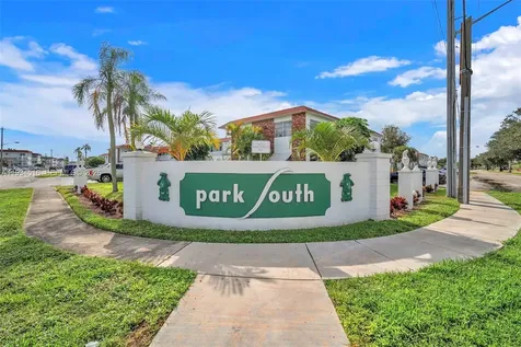 1280 NW 43rd Avenue Lauderhill FL 33313