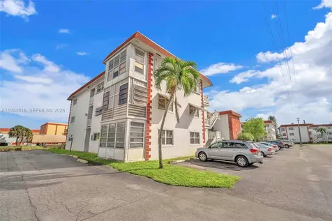 1280 NW 43rd Avenue Lauderhill FL 33313