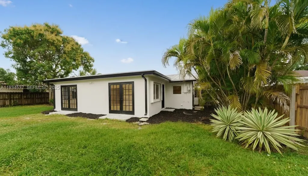 5706 NE 15th Avenue Fort Lauderdale FL 33334