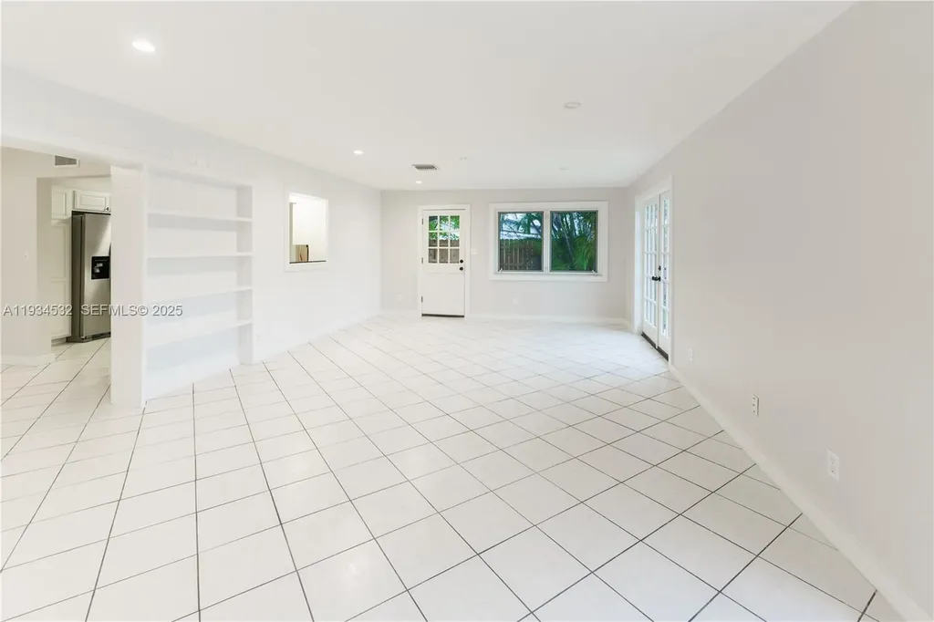 5706 NE 15th Avenue Fort Lauderdale FL 33334