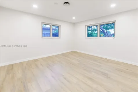 5706 NE 15th Avenue Fort Lauderdale FL 33334