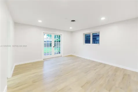 5706 NE 15th Avenue Fort Lauderdale FL 33334