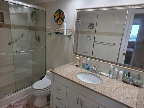 3180 S Ocean Drive Hallandale Beach FL 33009