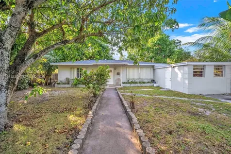 16234 NE 9th Court North Miami Beach FL 33162