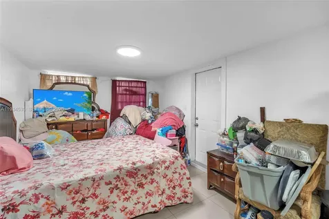 16234 NE 9th Court North Miami Beach FL 33162