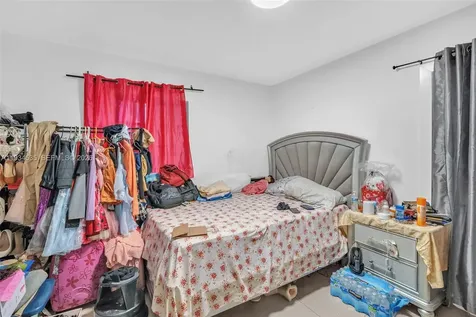 16234 NE 9th Court North Miami Beach FL 33162