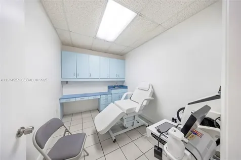 700 E 1st Avenue Hialeah FL 33010