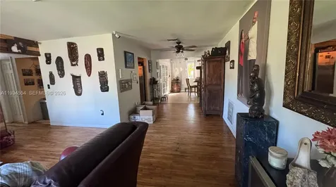 630 NE 165th Street Miami FL 33162