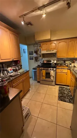 630 NE 165th Street Miami FL 33162