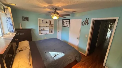 630 NE 165th Street Miami FL 33162