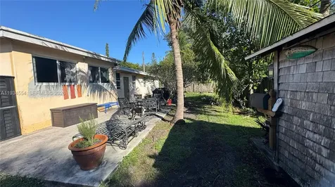 630 NE 165th Street Miami FL 33162