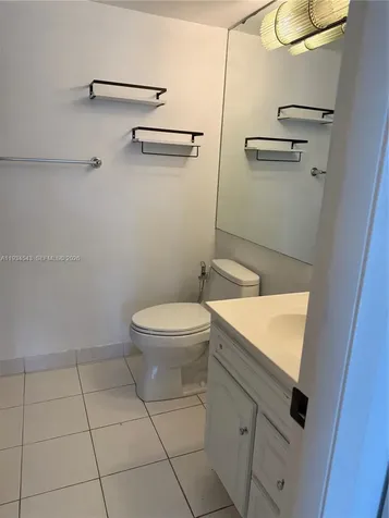 5199 NW 7th Street Miami FL 33126