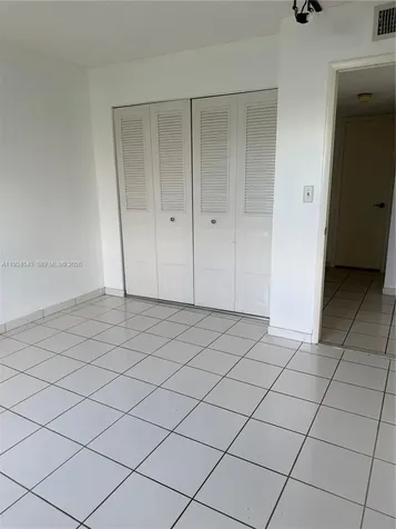 5199 NW 7th Street Miami FL 33126