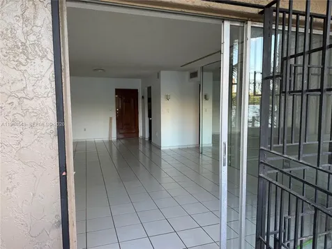 5199 NW 7th Street Miami FL 33126