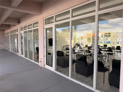 665 E 49 Street Hialeah FL 33013
