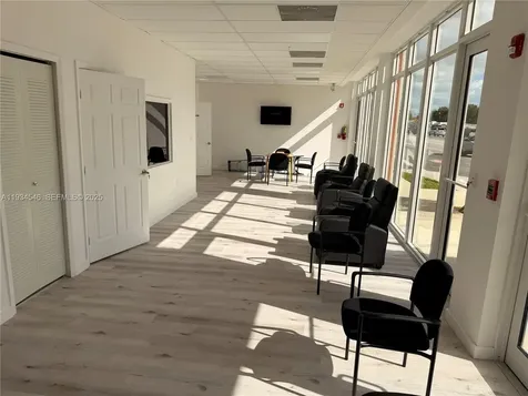 665 E 49 Street Hialeah FL 33013