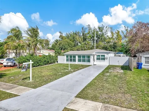1323 NE 182nd Street North Miami Beach FL 33162