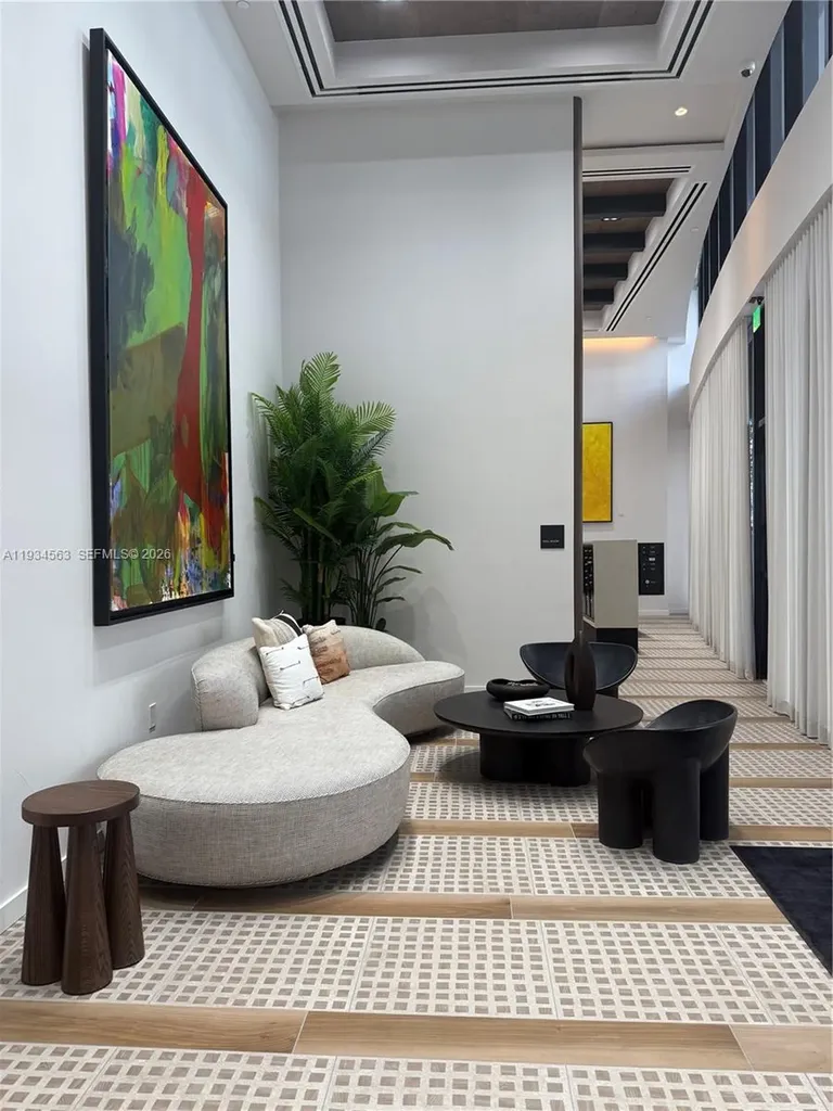 225 N Miami Avenue Miami FL 33128