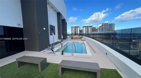 225 N Miami Avenue Miami FL 33128