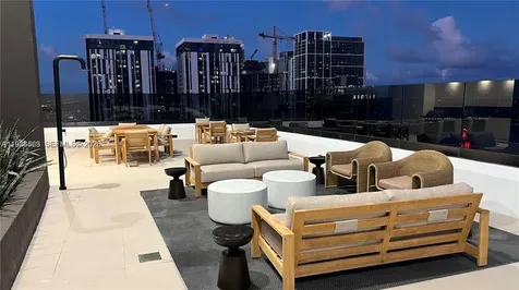 225 N Miami Avenue Miami FL 33128