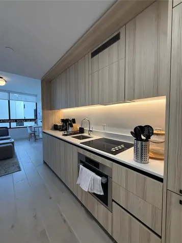 225 N Miami Avenue Miami FL 33128