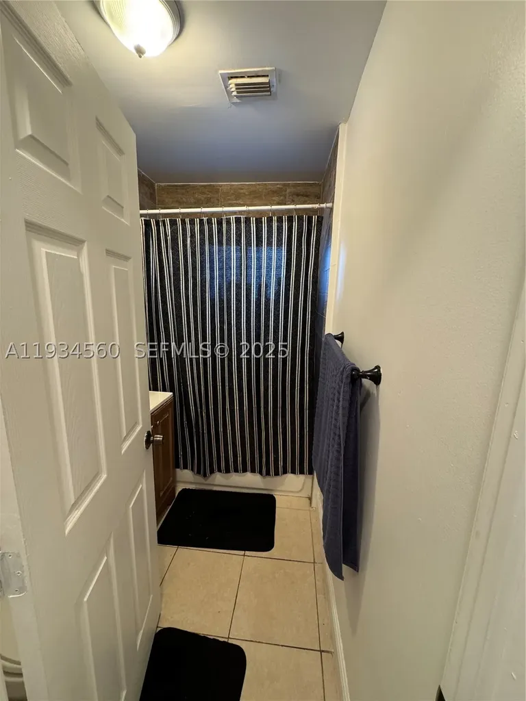 2227 NW 9th Court Fort Lauderdale FL 33311