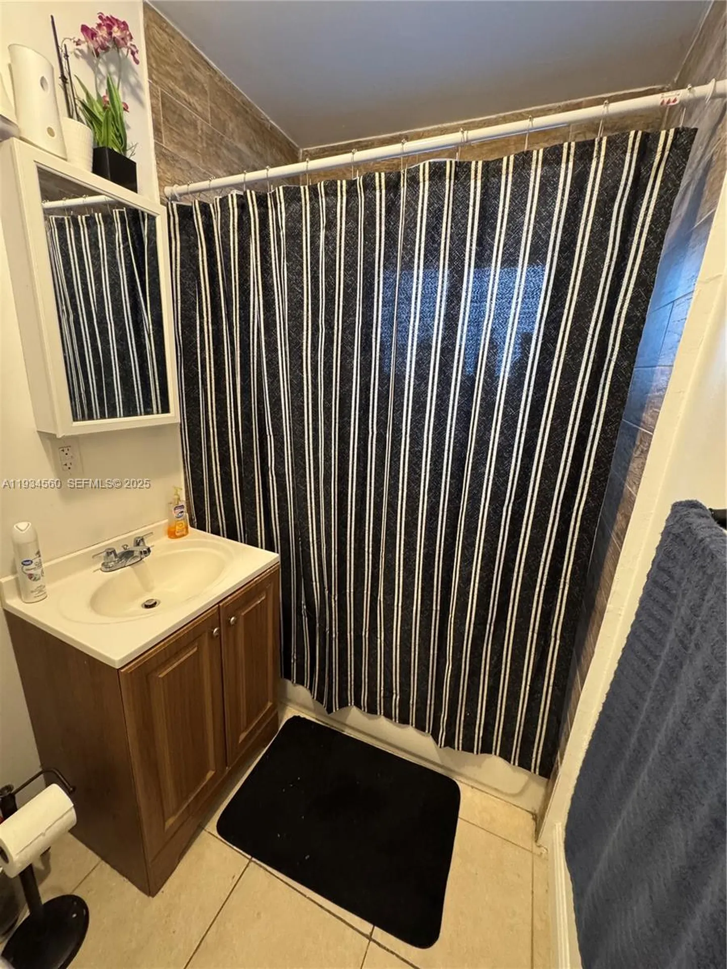 2227 NW 9th Court Fort Lauderdale FL 33311