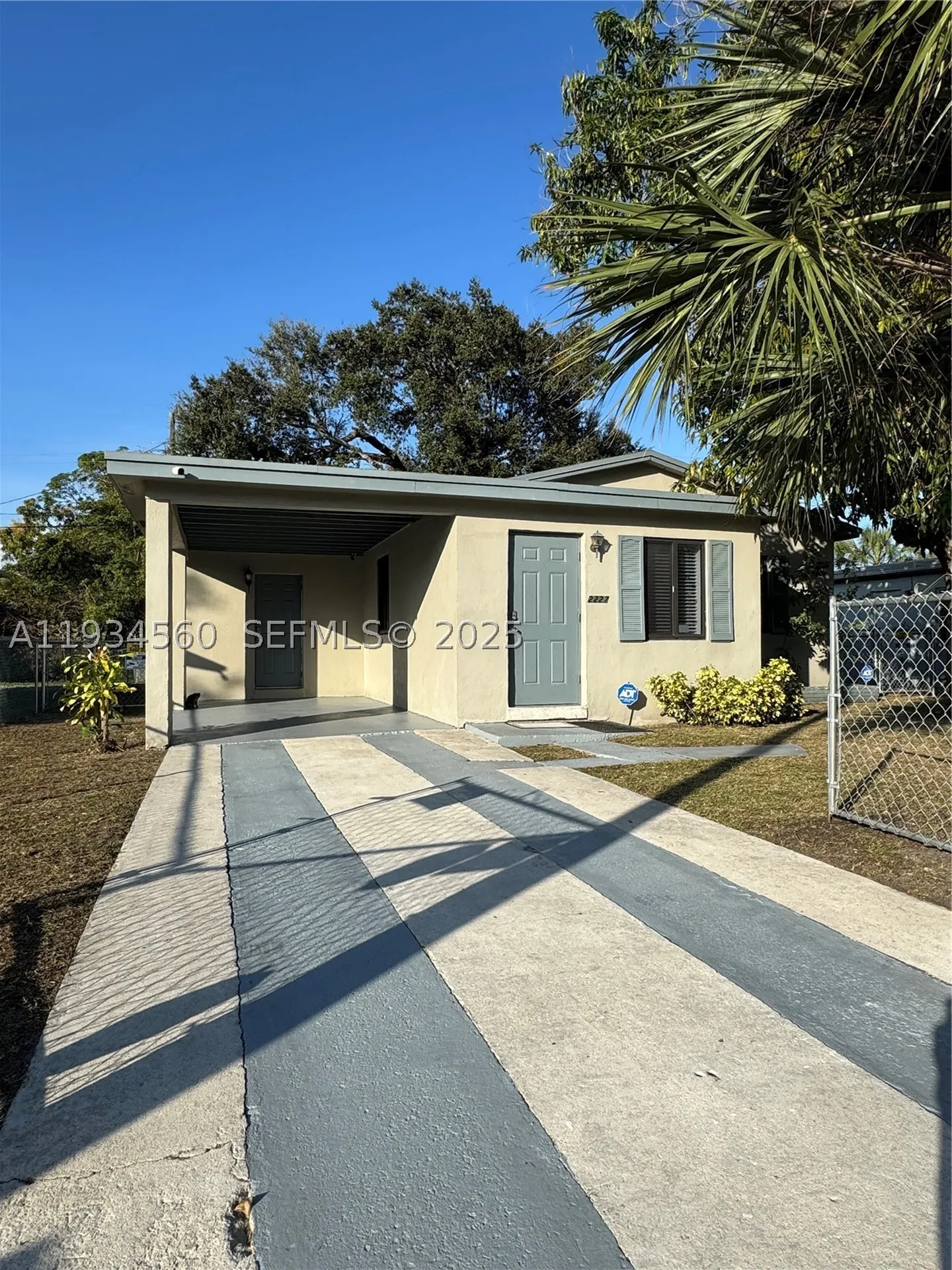 2227 NW 9th Court Fort Lauderdale FL 33311