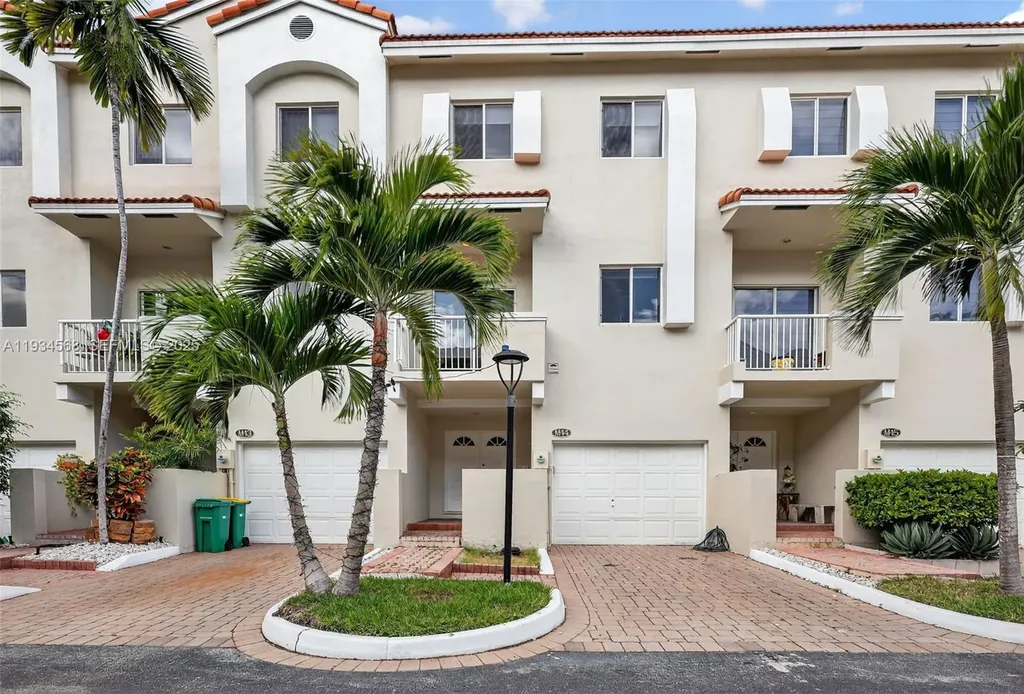 21399 Marina Cove Circle Aventura FL 33180