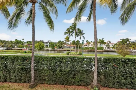 21399 Marina Cove Circle Aventura FL 33180