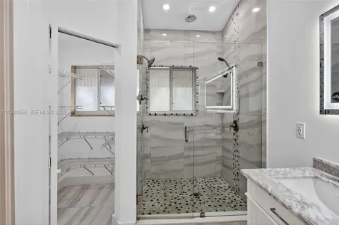 21399 Marina Cove Circle Aventura FL 33180