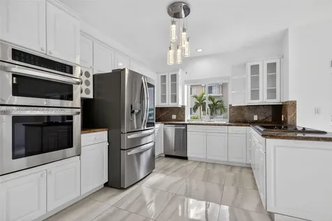 21399 Marina Cove Circle Aventura FL 33180