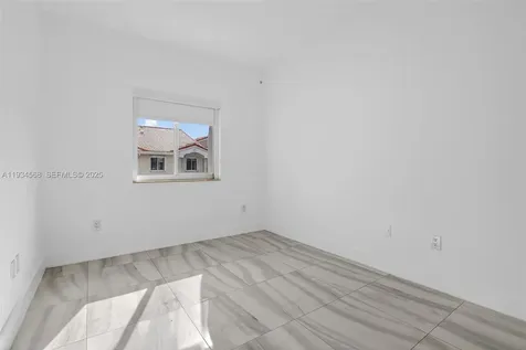 21399 Marina Cove Circle Aventura FL 33180